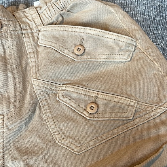 American Eagle, high-rise, baggy shorts - Picture 2 of 10